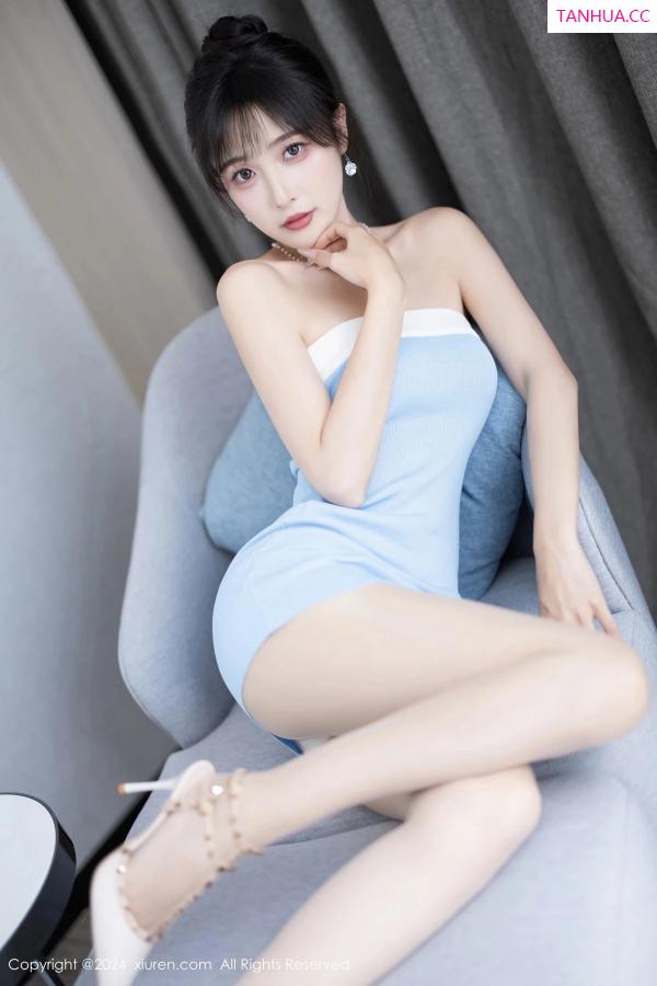林星阑  [XiuRen]高清写真图 2024.03.01 No.8165 林星阑 性感黑丝第17张图片